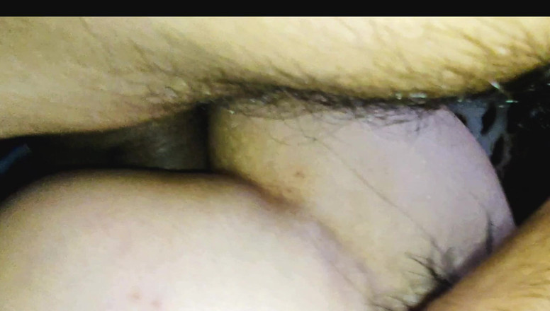 Hotlia: 人妻要求慢下来，但没人听她的 -