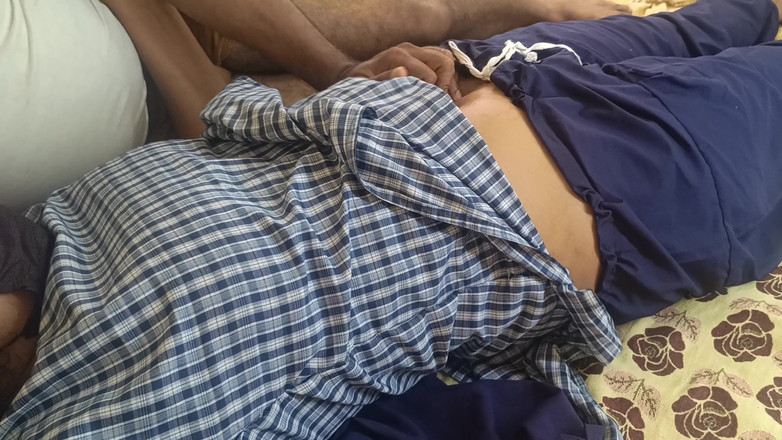 Ilakkiya: Mahasiswi ini dientot habis-habisan sama pacarnya