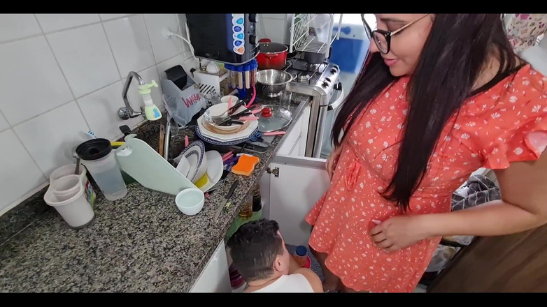 KiffaFeet: Niegrzeczna teściowa ma problem