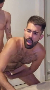 Leme積生によるLeandro