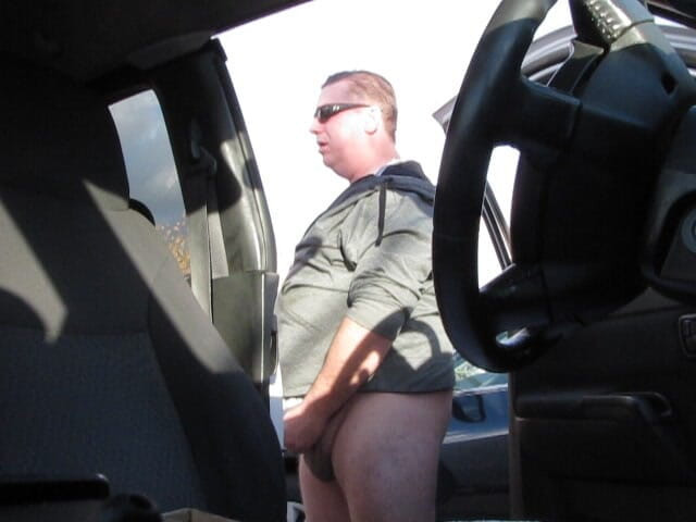 The porky pervert: Parking Lot Cum