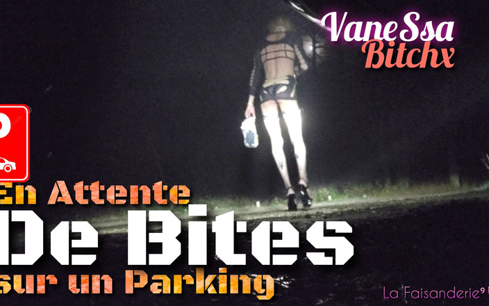 VaneSsa BiTCHx: Menunggu Zakar Cantik, Pantat Di Udara Di Tempat Letak Kereta...