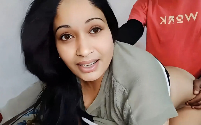 FantacyCouple: Studentka pielęgniarka zerżnięta w pokoju w hostelu