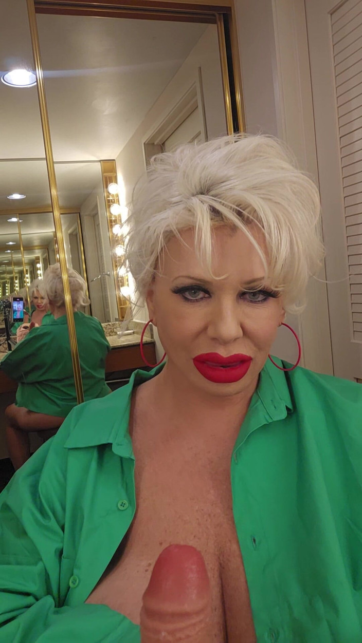 Claudia Marie: Fat Bimbo Playing in Mirror
