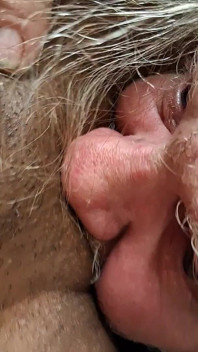 10 Minutes of Face Brings 8 Minutes of Cum