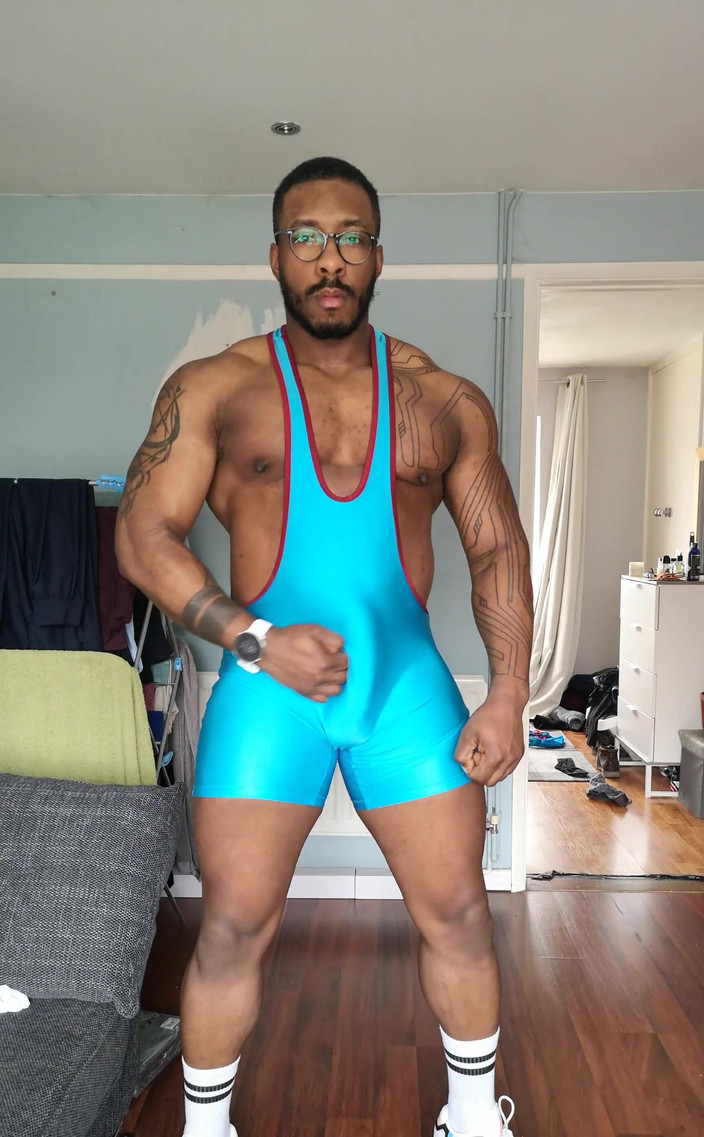 Amadeus: Encore une bite de bug cette semaine car je serai à...