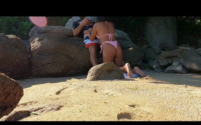 Kinky4love: Beach blowjob with cum on tits enjoy