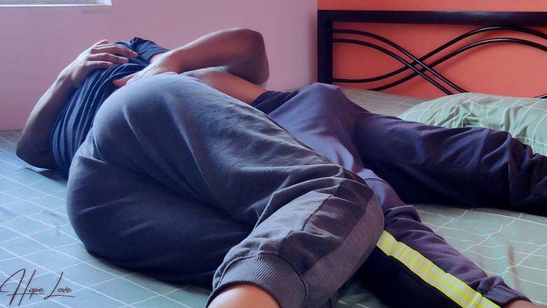 Hope Love: Миссионерский трах с моей молодой соседкой, живущей моей фантазией зрелой милфы, трахающейся с 18-летним парнем