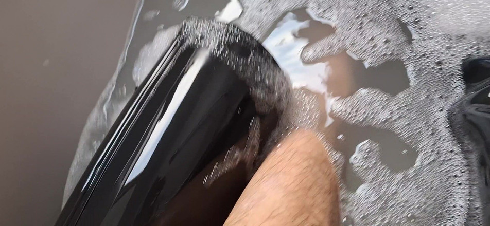 Dreamofevolution: Violets are blue, roses adalah sepatu bot warna merah dan...