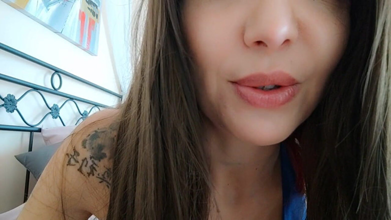 savannahamatoriale: Stepson, I saw you watching on me on the beach