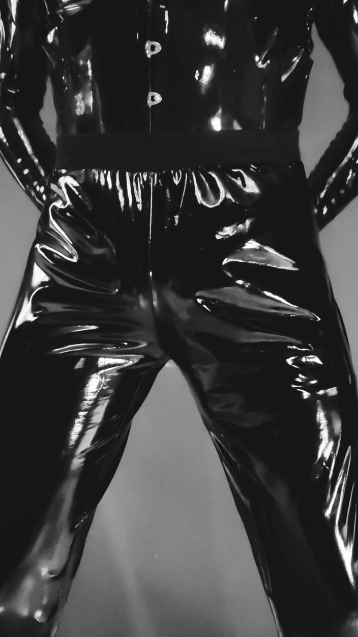 The shining: Lateks, Leather &amp; Vinyl