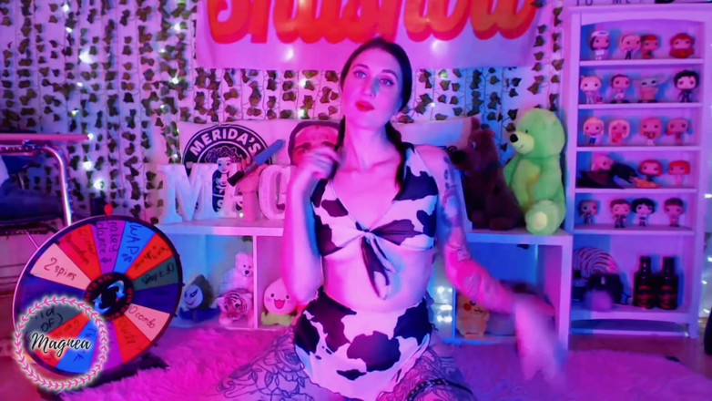 Magnea: Cowgirl babe teases you on cam