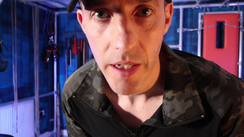 TomBakerBDSM: Dziewica przyssawka kutasa