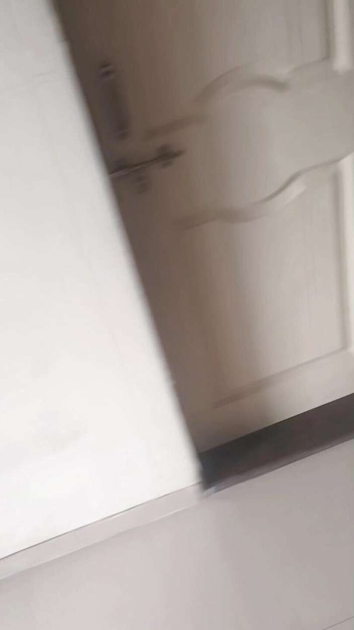 Monikaji: Nghĩ về chị kế của tôi