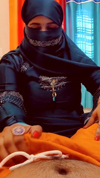 Hijabi Mussulmana India Hot XXX Masti Con Fratellastro.
