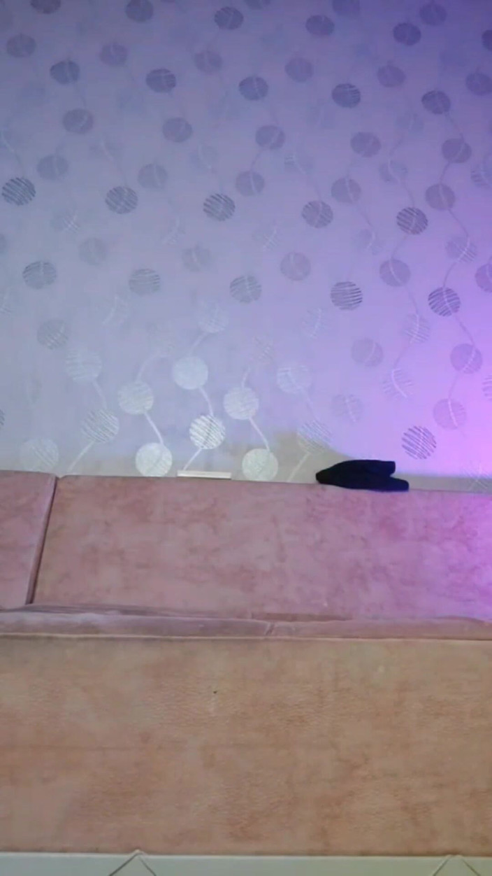 Kitty_Cross: Erkekler seksi olamaz diyen var mı?