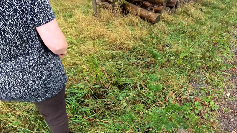 Bouncy Tits Action: Zweepslagen in kont