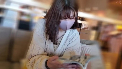 Sky Angel: Cewek asia nyepong kontol pov