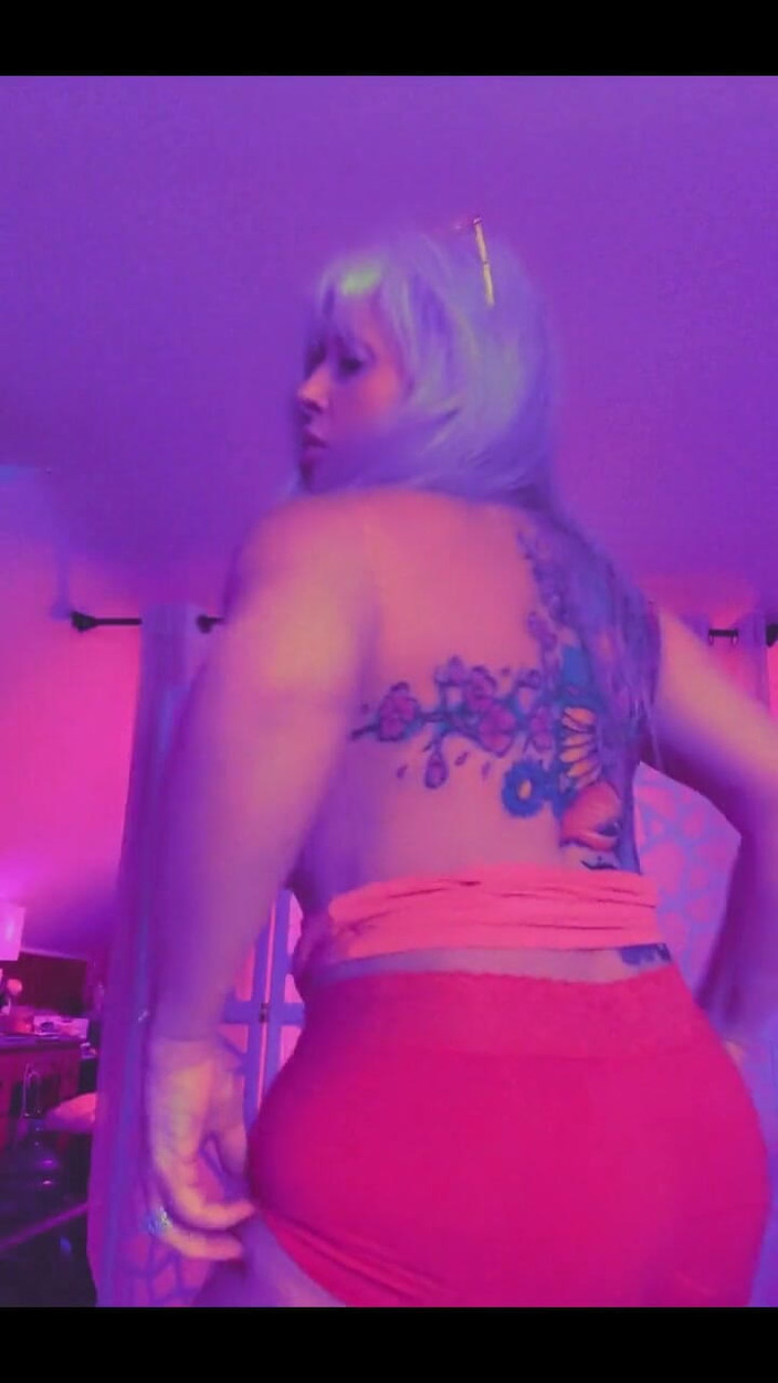 PaintedRose: Хочу торкнутися моєї м'якої точки