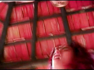 Bi All Means: Sexy küken wird in bisexuelle action doppelt getaucht