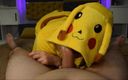 Julia SQuirt: Pikachu il mangiatore di sperma