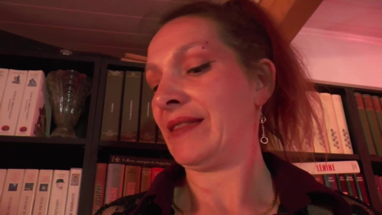 BDSM and co: Mistress Flo Took Apart These Two Submissives with Her Hands...