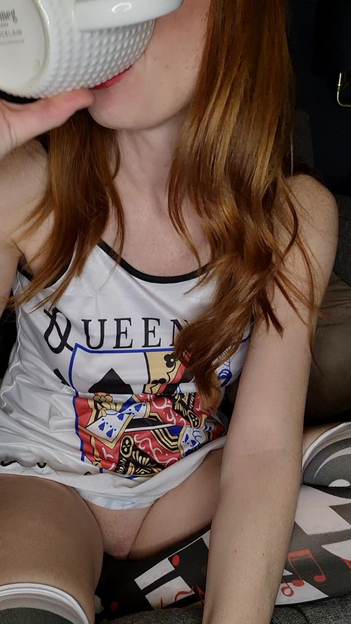 Lily kink: Queen of spades will dich ficken! WICHSANLEITUNG