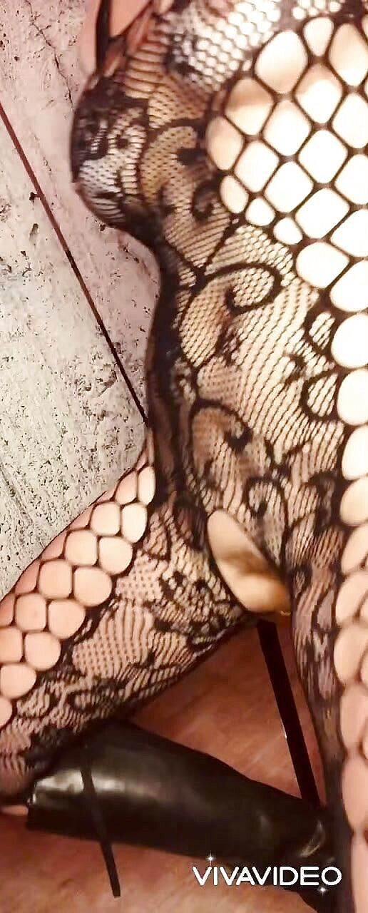 Pussy love_toy: Cewek Jerman suka memek suka bersenang-senang