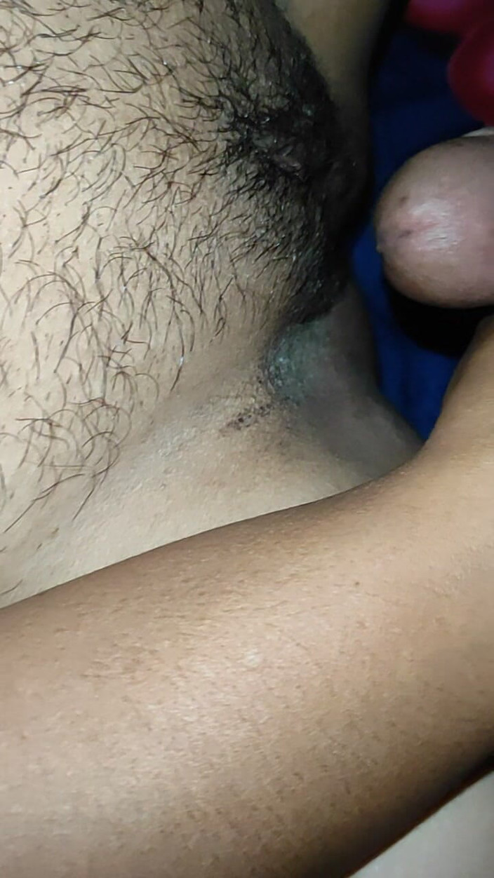 Jack n lusty Jessica: Vriends vrouw deelt bed en verlegen tijdens het aftrekken en...