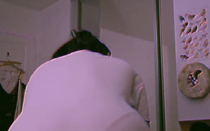 MyPrejacBoyfriend: 音楽に合わせて私の大きなお尻を振る