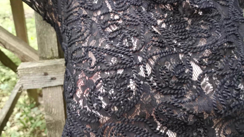Bouncy Tits Action: Tits slapping in black fishnets