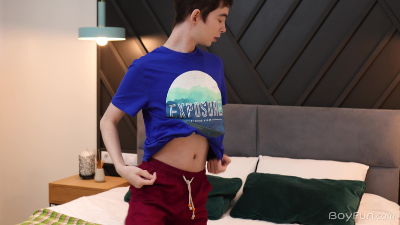 BoyFun Solo: Al假阳具他的屁股