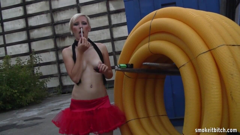 Smoke it bitch: Cute blonde in heels and stockings smokes outdoor