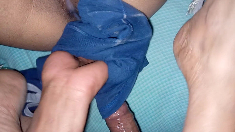 Amrita32: Bhabhi Ji Ko Pela in Home.