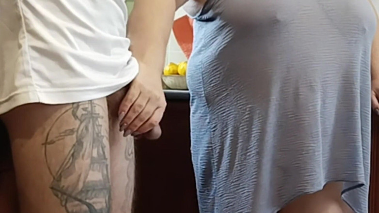 Zona901: enjoying jerking off my dick from a fat bitch