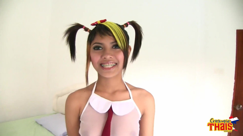 Creampie Thais: 18 Yo Sarika in White Fishnets Gets Fucked
