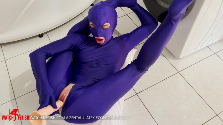 Gymrotic: Elastyczna akrobatyka z zabawą w dildo