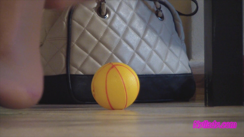 Nyllady: Nyllady Squeezes Rubber Balls Massaging Her Hosed Feet