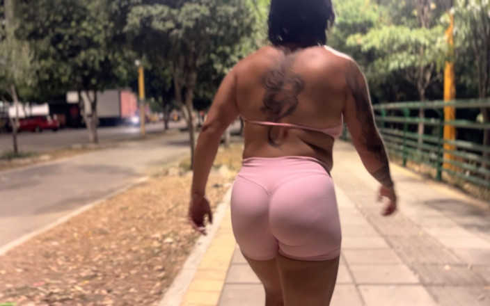 LunaBigBooty: Lockeres Ganzkörpertraining