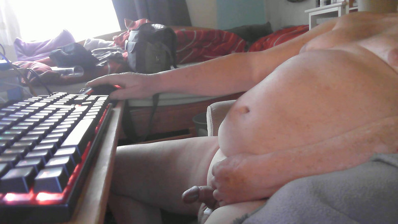 Opas Lust: Dědečkův penis po použití jeho penisové pumpy