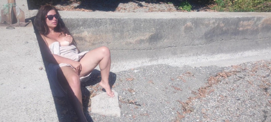 ExpressiaGirl: Sexy Risky Girl Hid and Masturbates on a Public Beach