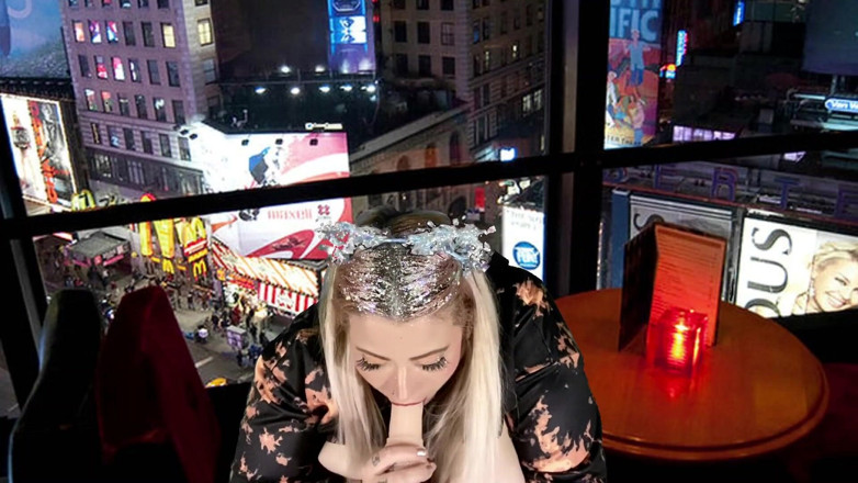 Porno angels: Sally's Sexy New Year's party