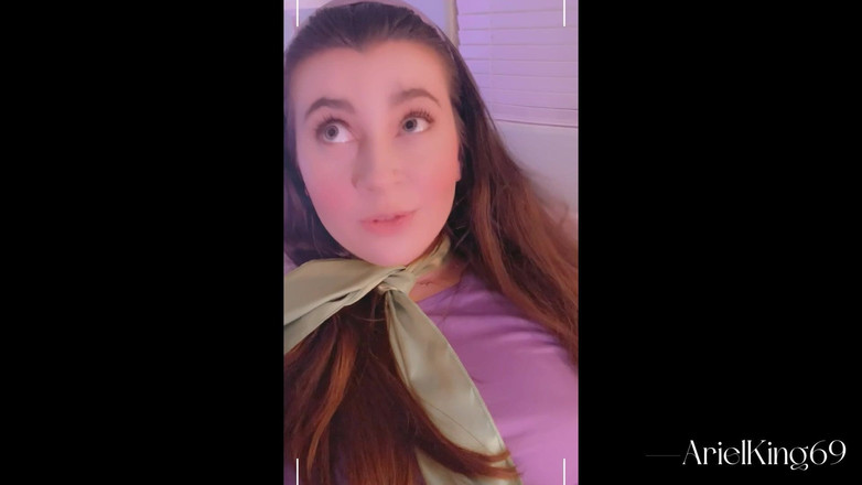 Ariel King: फ्रेड के साथ फेसटाइम हस्तमैथुन