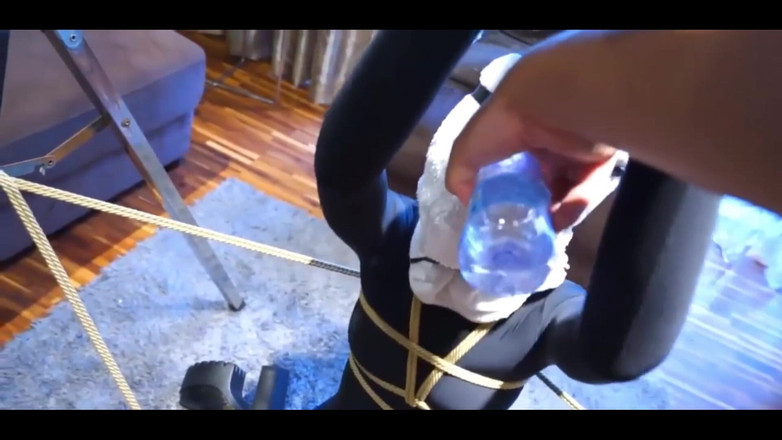 OrangeXXOO: 내 자지를 빨아