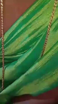 Friend's Stepmom Fucking in Green Saree with Subtitles -1