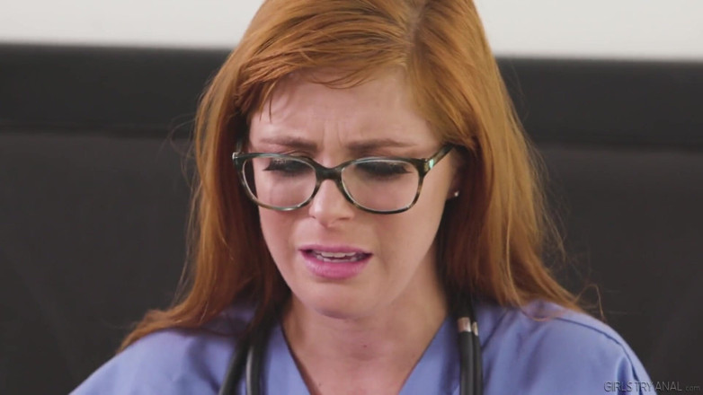 Girlsway: GIRLSWAY - It's stuck again Adriana Chechik &amp; Penny Pax