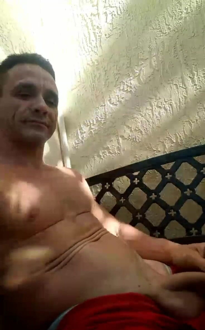 Eden Adonis: Спроба потокового під час збудження