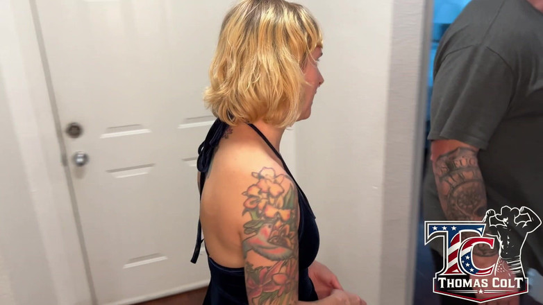 ThomasColt: फंसे हुए खूबसूरत स्पिनर रहने के लिए सेक्स में भुगतान करता है!