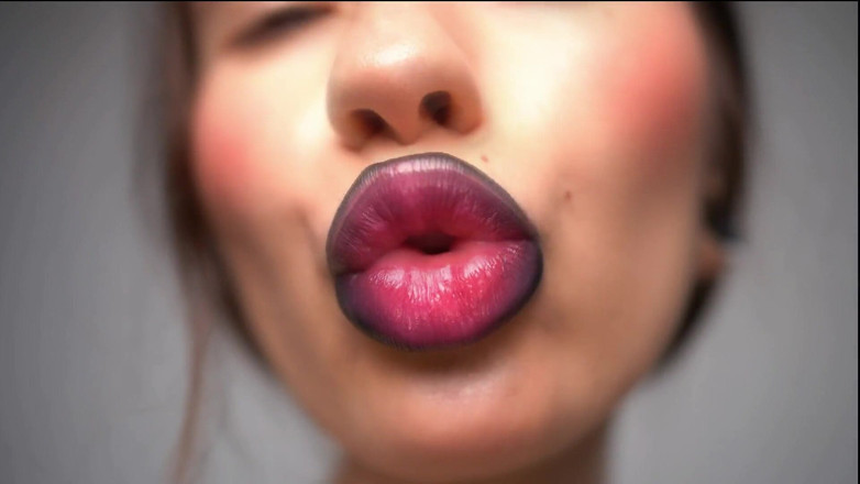 Rarible Diamond: Mesmerizing Erotic Lips