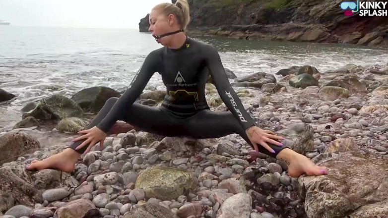UKCuteGirl Lucy Lauren: Neoprene Kink Wet and Gagged in the Sea
